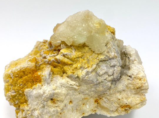 Strontianite on dolomite, Oberdorf a. d. Laming, Styria, Austria