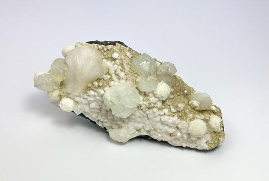 Gyrolith, Stilbit, Apophyllit, Poona, Maharashtra, Indien