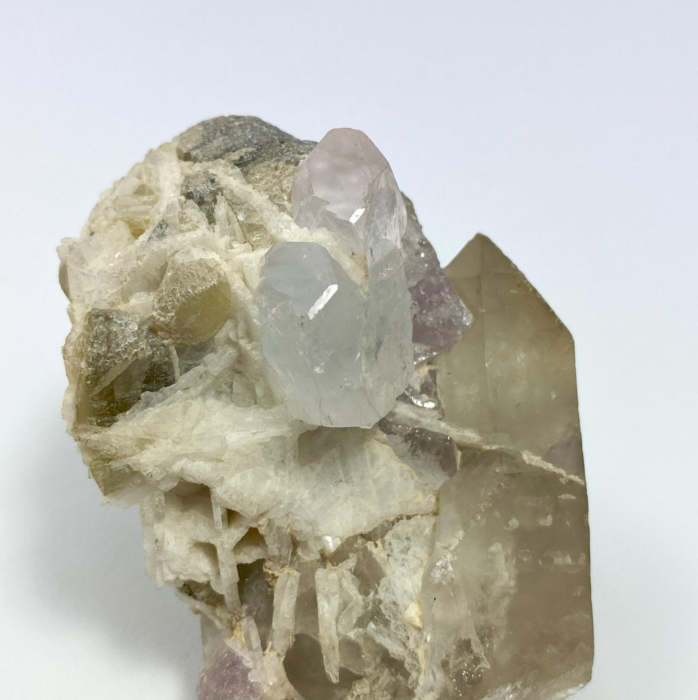 Morganit, Albit, Rauchquarz, Kunar, Afghanistan