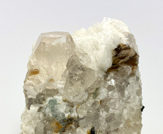 Topaz, Albite, Muscovite, Schörl, Haramosh Mt., Skardu Pakistan