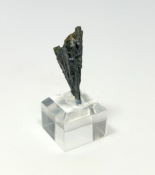 Stibnit (antimonit), Giant Yellowknife Mine, Northwest Territories, Canada
