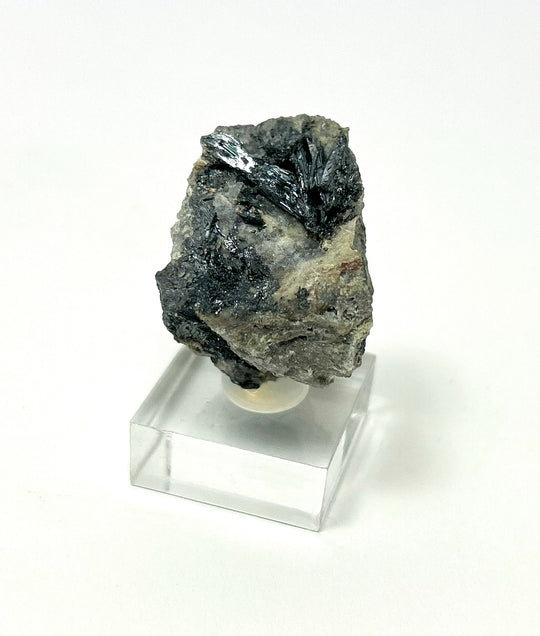 Stibnit (antimonit), Giant Yellowknife Mine, Northwest Territories, Canada