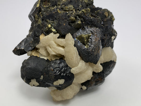 Sphalerit, Galenit, Calcit, Calcopyrit, Sovetskii Mine, Dal’negorsk, Russland