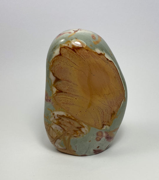 Polychrome jasper, Madagascar