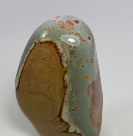 Polychrome jasper, Madagascar