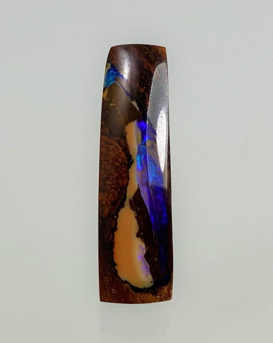 Koroit-Opal, Queensland, Australien, 9,00 ct