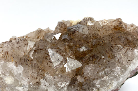 Goethit in Bergkristall, Tizi-n-Tichka, Quarzazate, Marokko