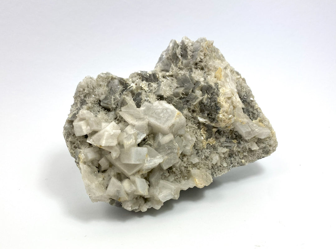 Needle quartz, dolomite, Sunk, Hohentauern, Stmk., Austria