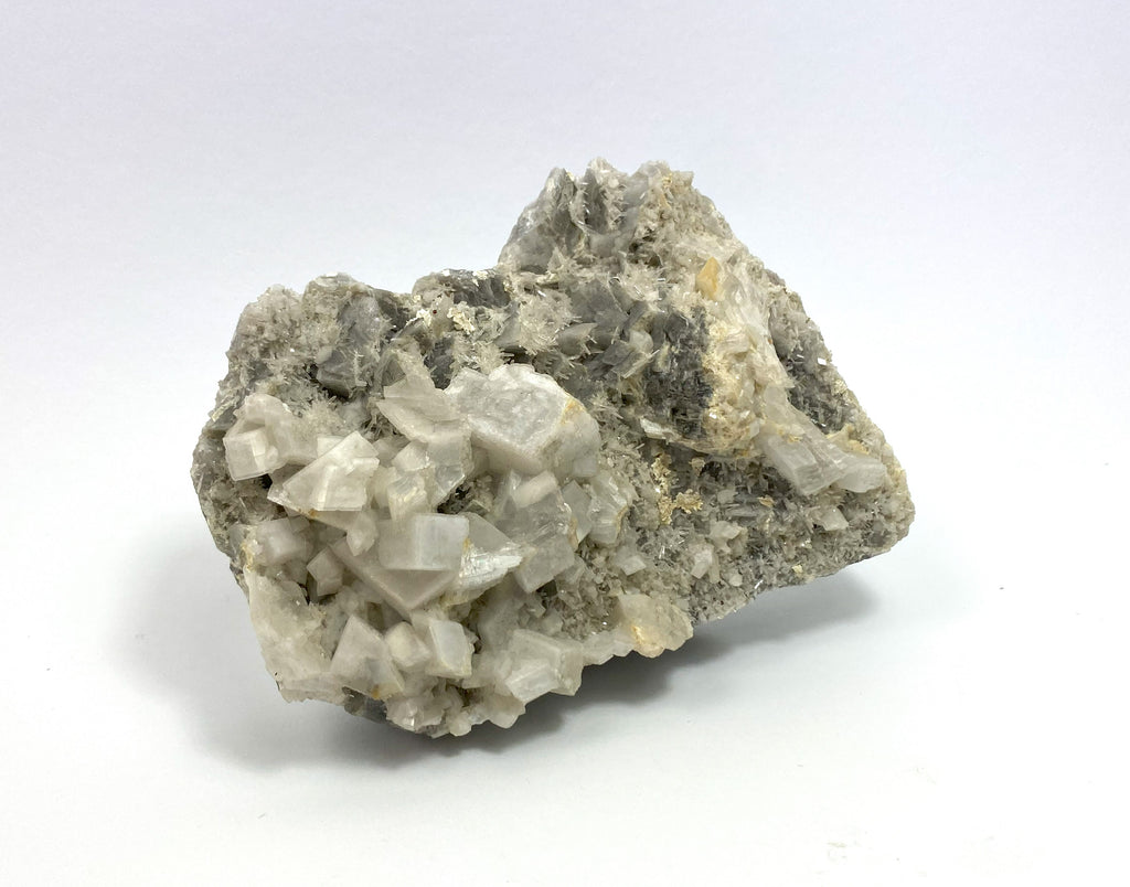 Needle quartz, dolomite, Sunk, Hohentauern, Stmk., Austria