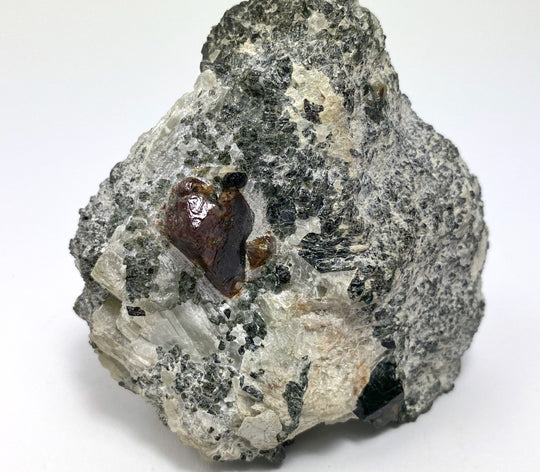 Zircon, Ampanobe, Ikalamavony, Haute Matsiatra, Madagascar