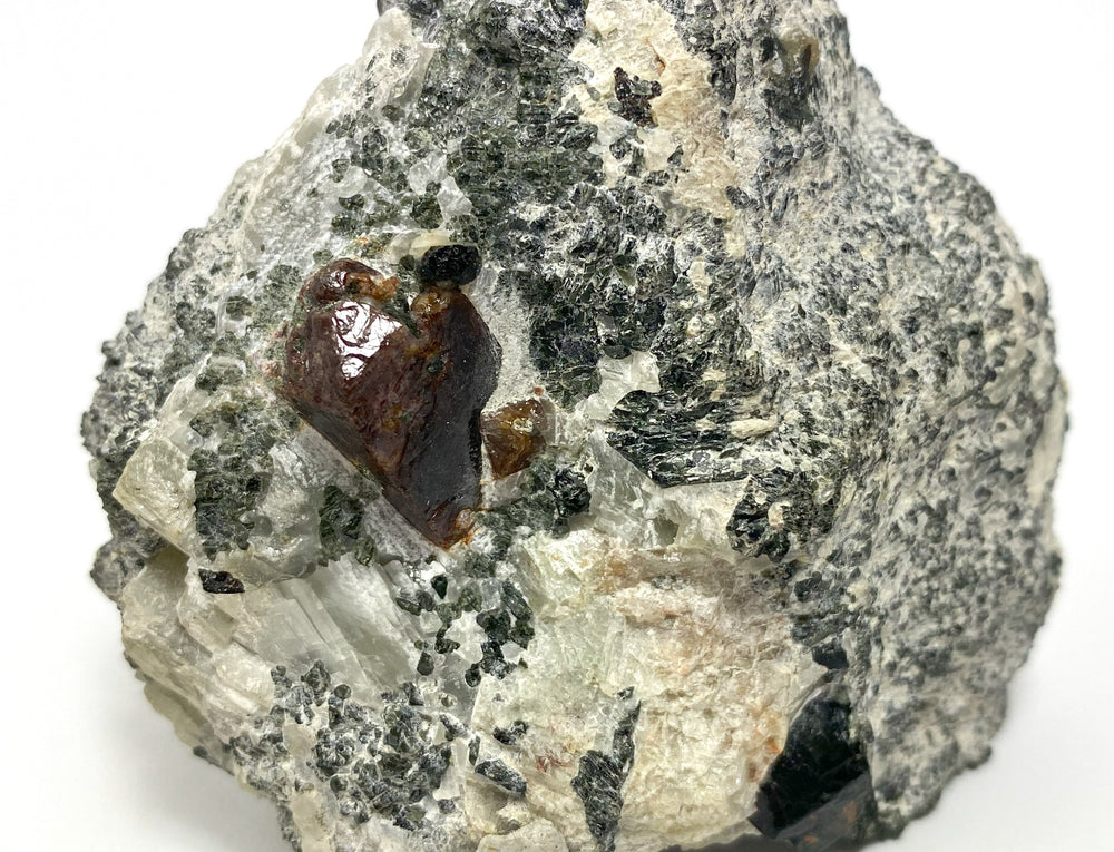 Zircon, Ampanobe, Ikalamavony, Haute Matsiatra, Madagascar