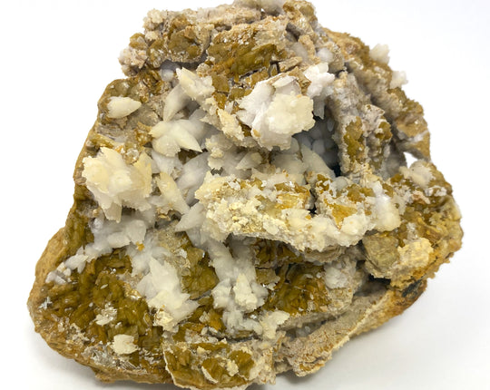 Calcite, chalcedony, siderite, Hüttenberg, Carinthia, Austria