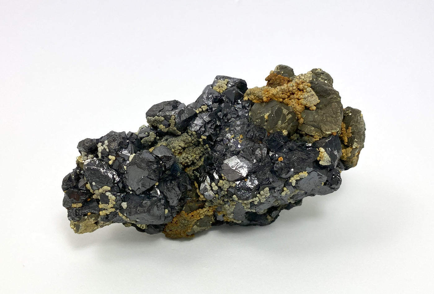 Galenit, Pyrrhotin, Dolomit, Pyrit, Siderit, Sphalerit, Trepca, Kosovo