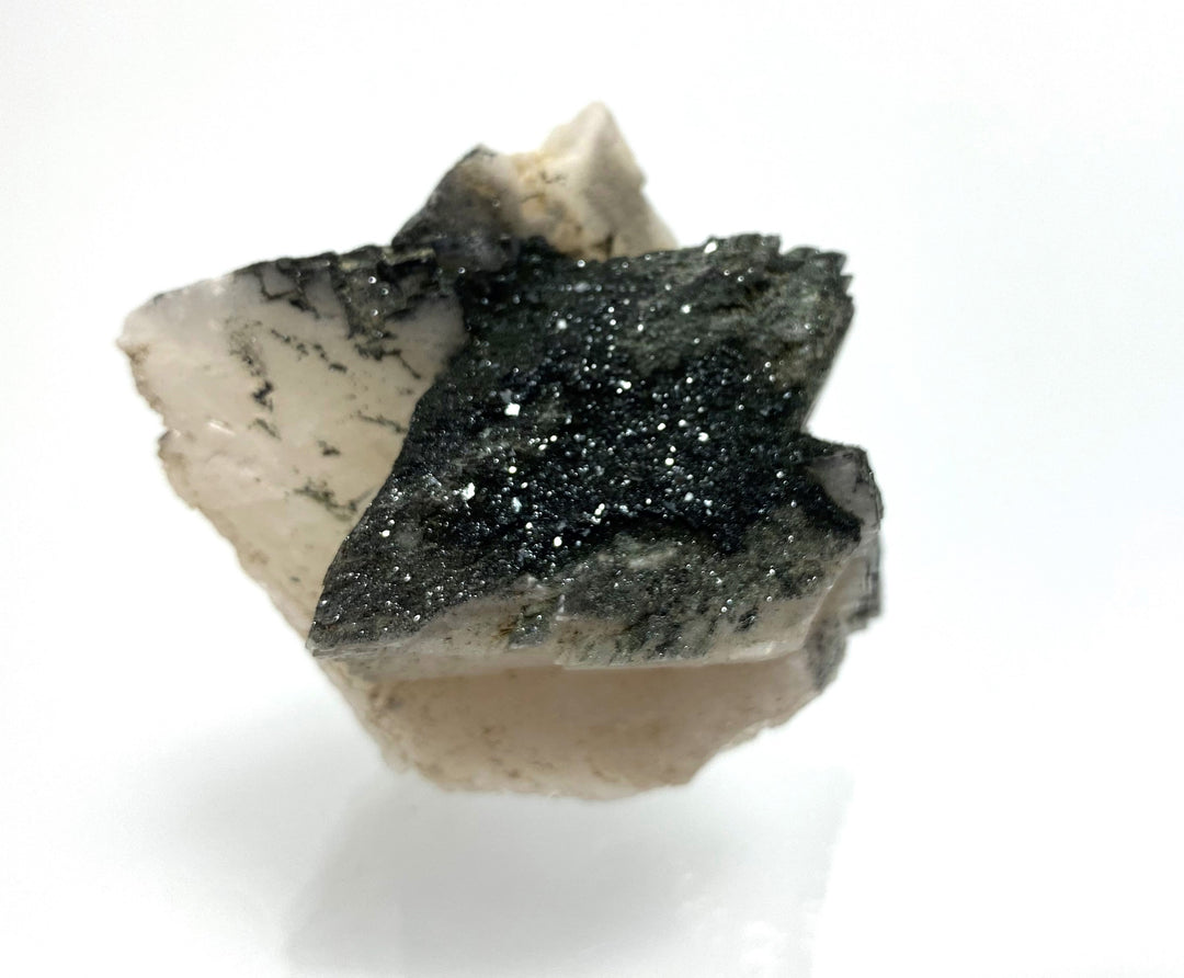 Adular, chlorite, hematite, Kötschachtal, Salzburg, Austria