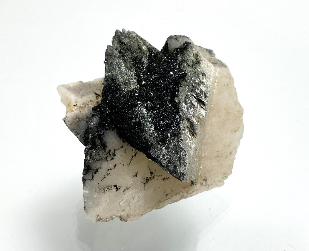 Adular, chlorite, hematite, Kötschachtal, Salzburg, Austria