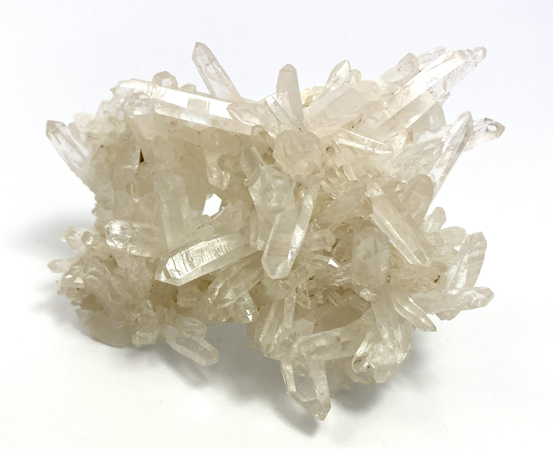 Nadelquarz (Bergkristall), Ebian in der Provinz Sichuan, China