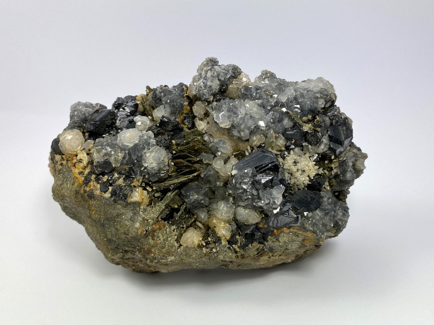 Pyrrhotin, Sphalerit, Calcit, Dolomit, Pyrit, Trepca, Kosovo