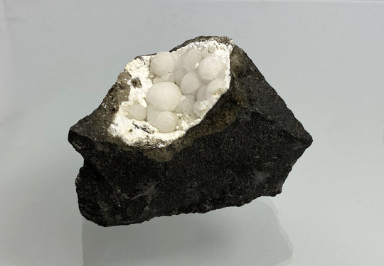 Natrolite, Uzsabanya, Hungary