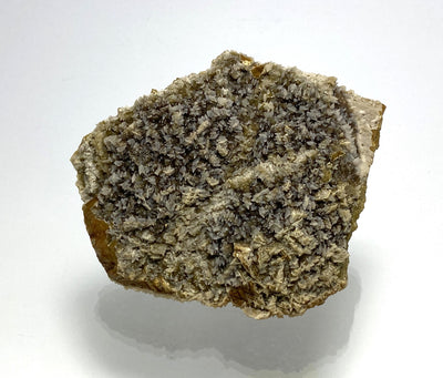 Chalcedony on calcite, siderite, Hüttenberg, Carinthia, Austria