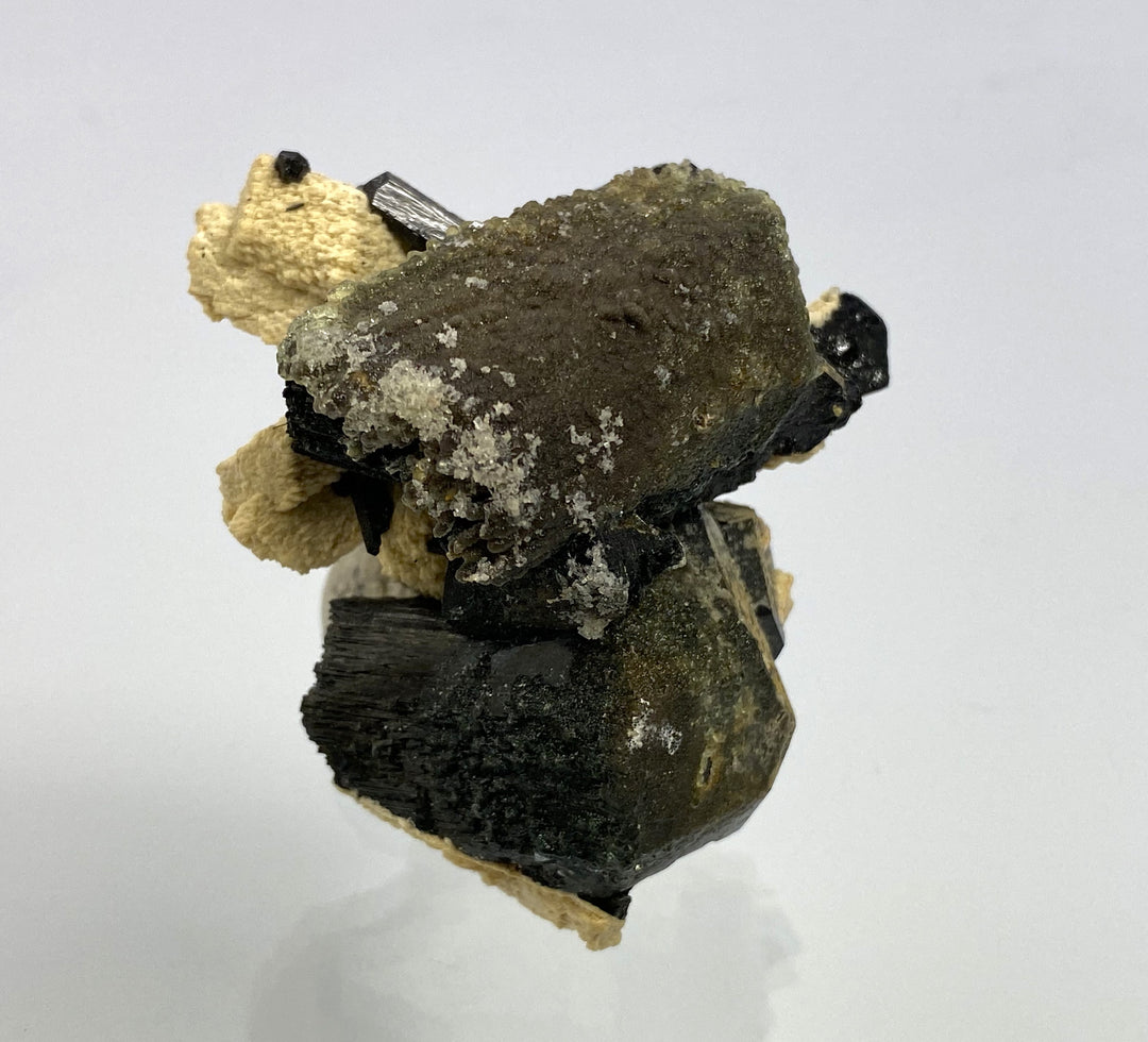 Schörl (Turmalin), Hyalith, Feldspat,, Namibia